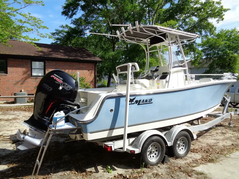 Slide: The Image of Mako 214 2020 - 5333254