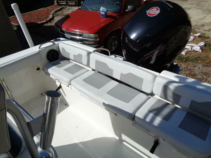 Slide: The Image of Mako 214 2020 - 5333268