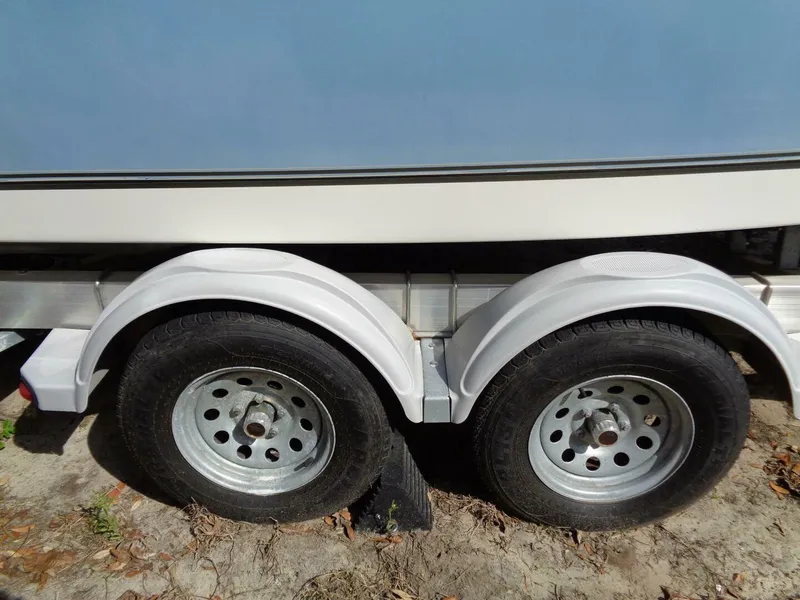 Slide: The Image of Mako 214 2020 - 5333280