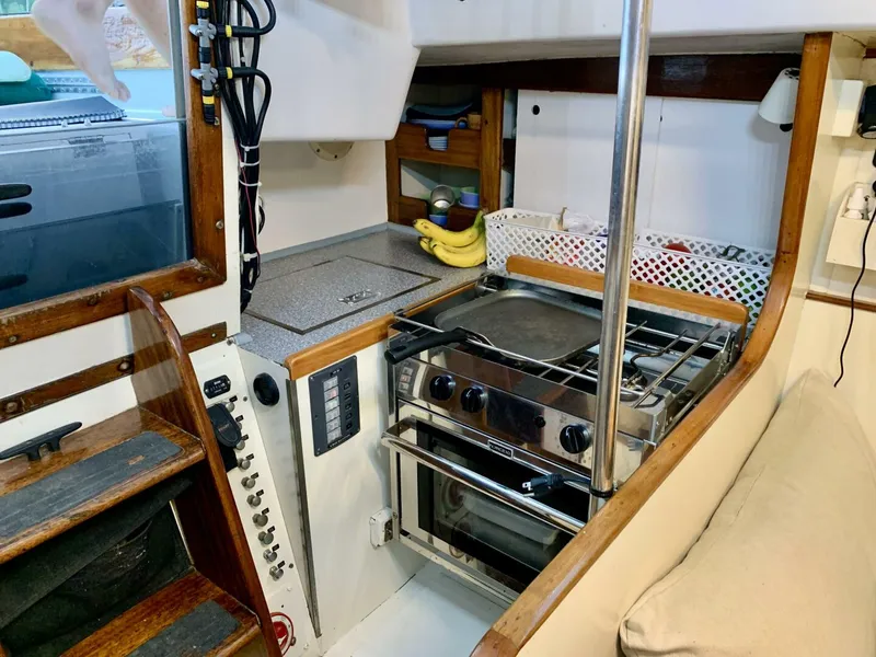 Slide: The Image of Morgan 34 1966 - 5334375