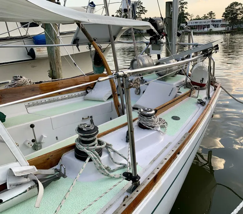 Slide: The Image of Morgan 34 1966 - 5334368