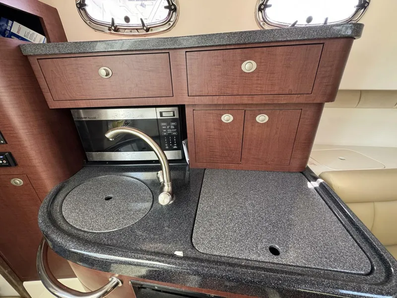 Slide: The Image of Boston Whaler 305 Conquest 2011 - 5333650