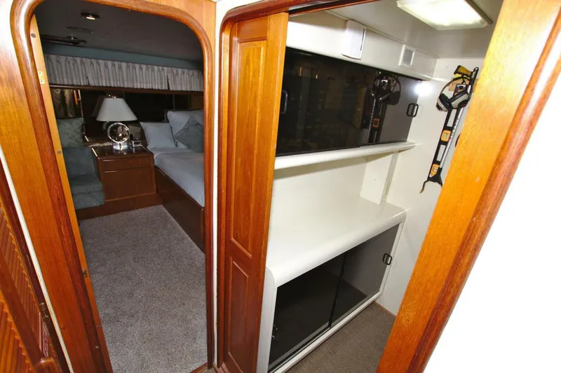 Slide: The Image of Viking 55 Motor Yacht 1991 - 5334544