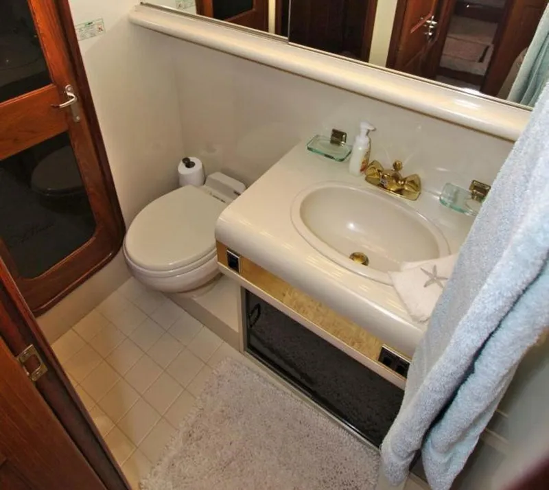 Slide: The Image of Viking 55 Motor Yacht 1991 - 5334558