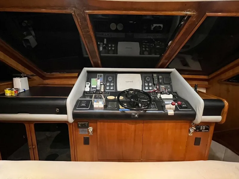 Slide: The Image of Viking 55 Motor Yacht 1991 - 5367680