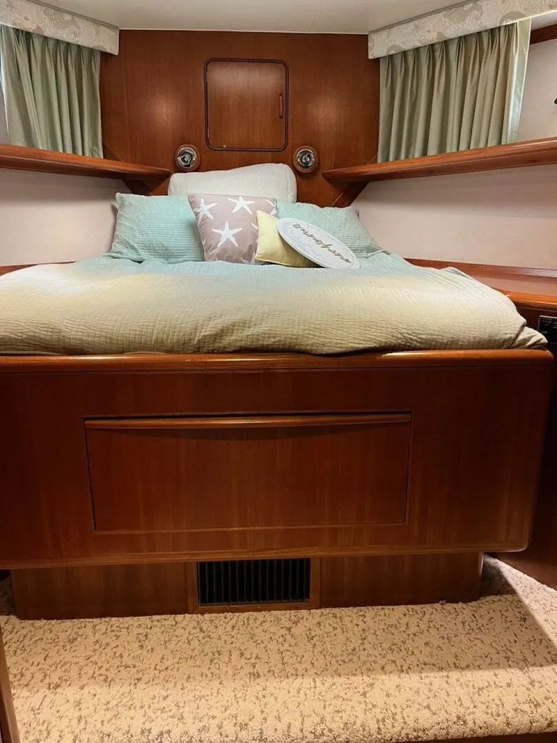 Slide: The Image of Viking 55 Motor Yacht 1991 - 5367684