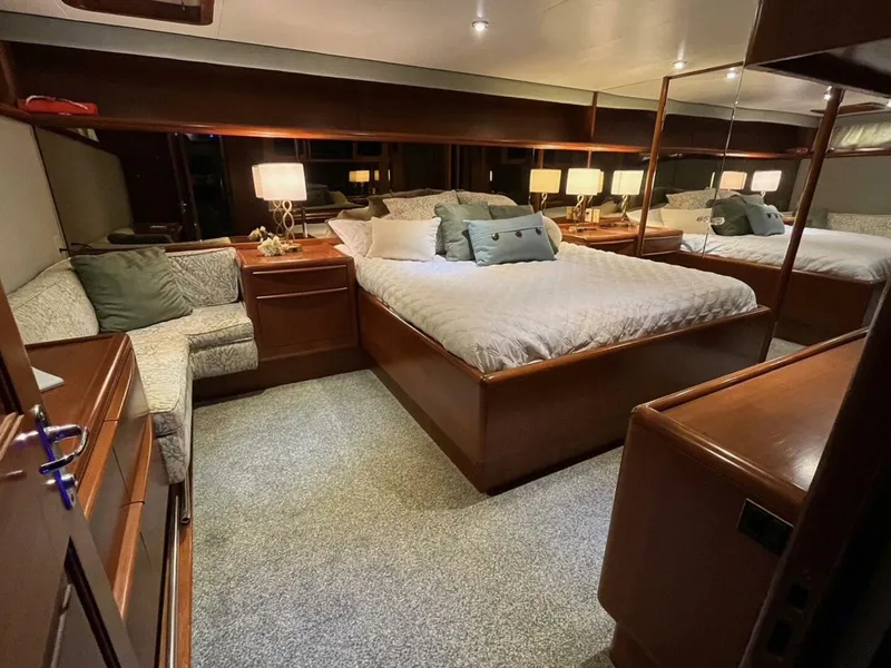 Slide: The Image of Viking 55 Motor Yacht 1991 - 5367695