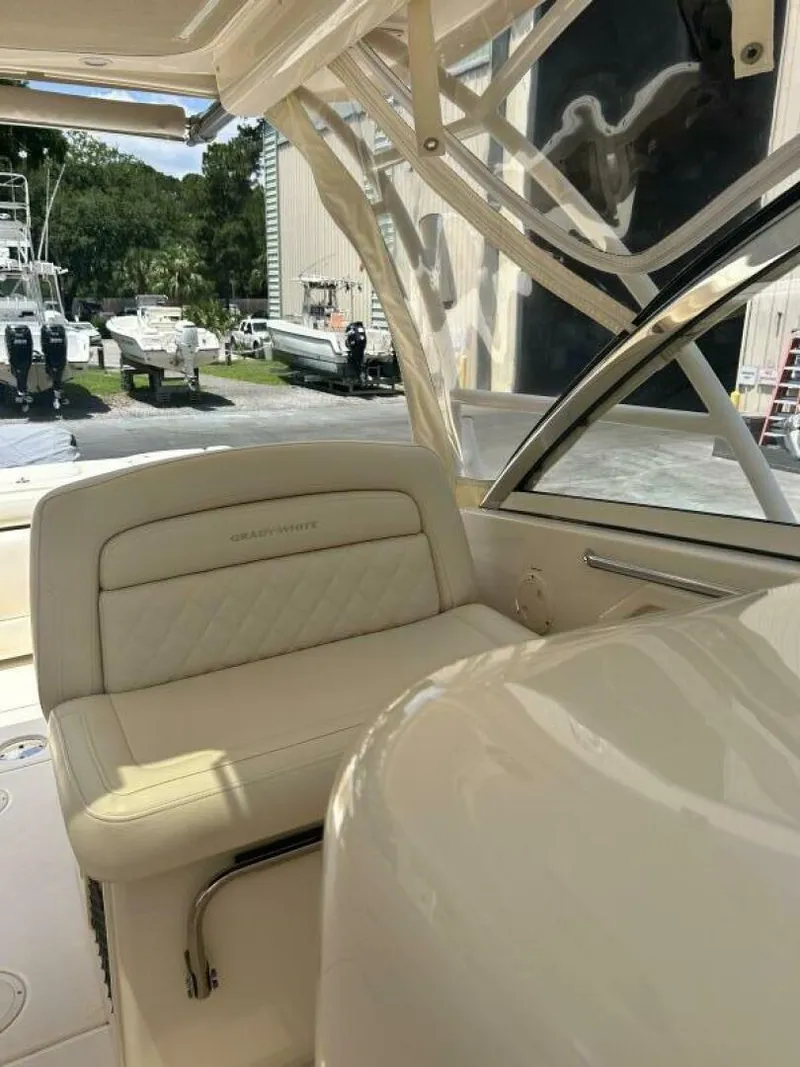 Slide: The Image of Grady-White 306 2020 - 5335104