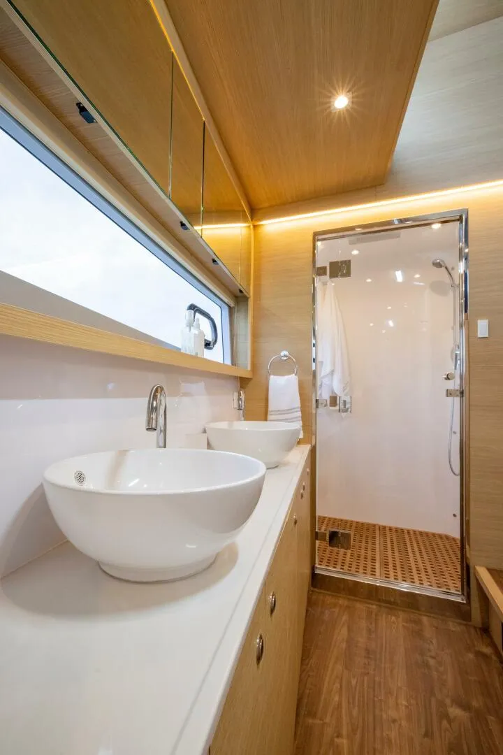 Slide: The Image of Aquila 54 Yacht 2023 - 5335582