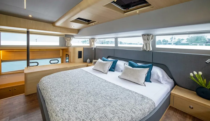 Slide: The Image of Aquila 54 Yacht 2023 - 5335590