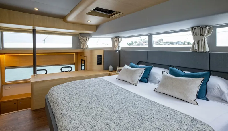 Slide: The Image of Aquila 54 Yacht 2023 - 5335591