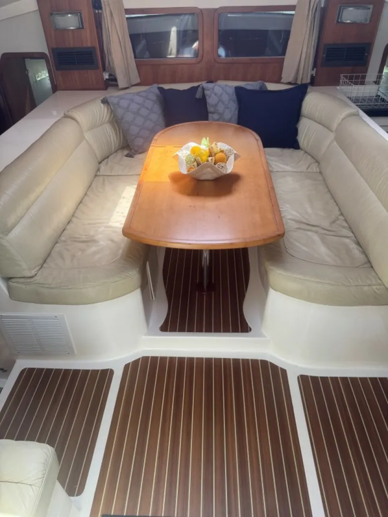 Slide: The Image of Used Power Catamaran for sale 2010 CRUISER CATS Havana 38 - BOBCAT - 5335932