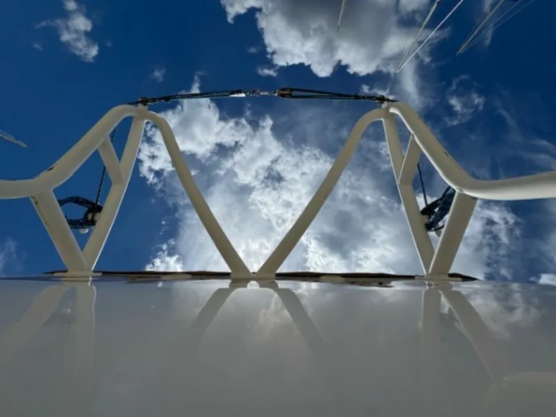 Slide: The Image of Used Power Catamaran for sale 2010 CRUISER CATS Havana 38 - BOBCAT - 5335968
