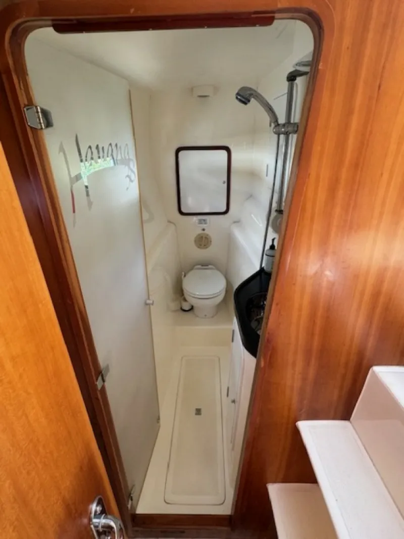Slide: The Image of Used Power Catamaran for sale 2010 CRUISER CATS Havana 38 - BOBCAT - 5335949