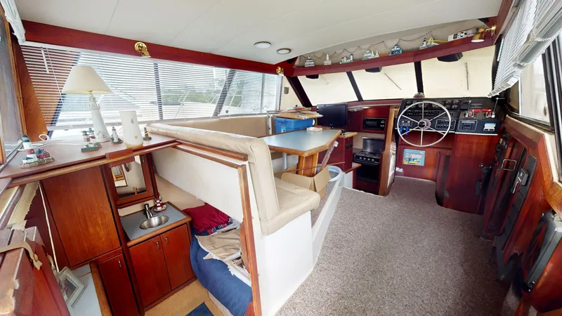 Slide: The Image of Bayliner 32 1993 - 5338380