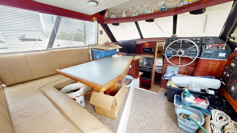 Slide: The Image of Bayliner 32 1993 - 5338385