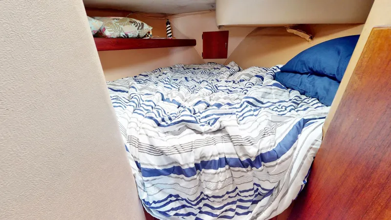 Slide: The Image of Bayliner 32 1993 - 5338398