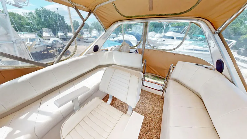 Slide: The Image of Bayliner 32 1993 - 5338410