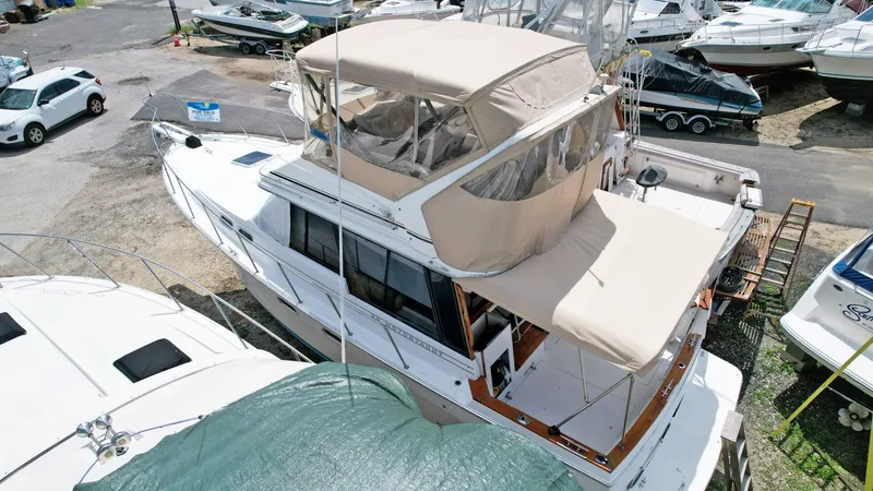 Slide: The Image of Bayliner 32 1993 - 5338373