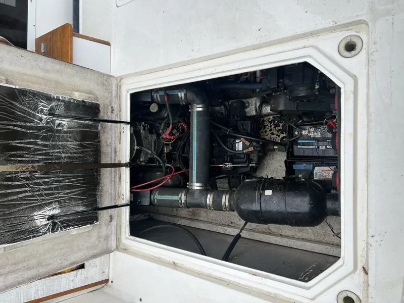 Slide: The Image of Bayliner 32 1993 - 5339104