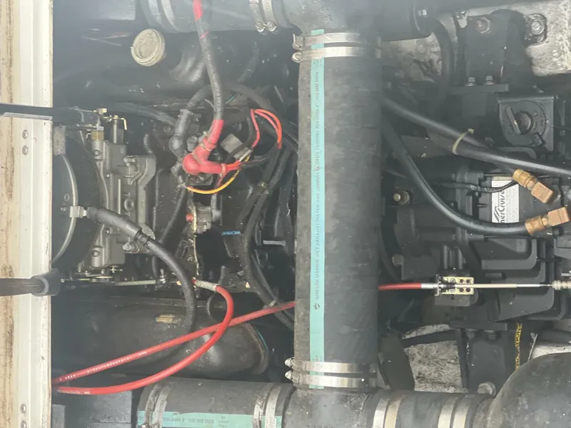 Slide: The Image of Bayliner 32 1993 - 5339112