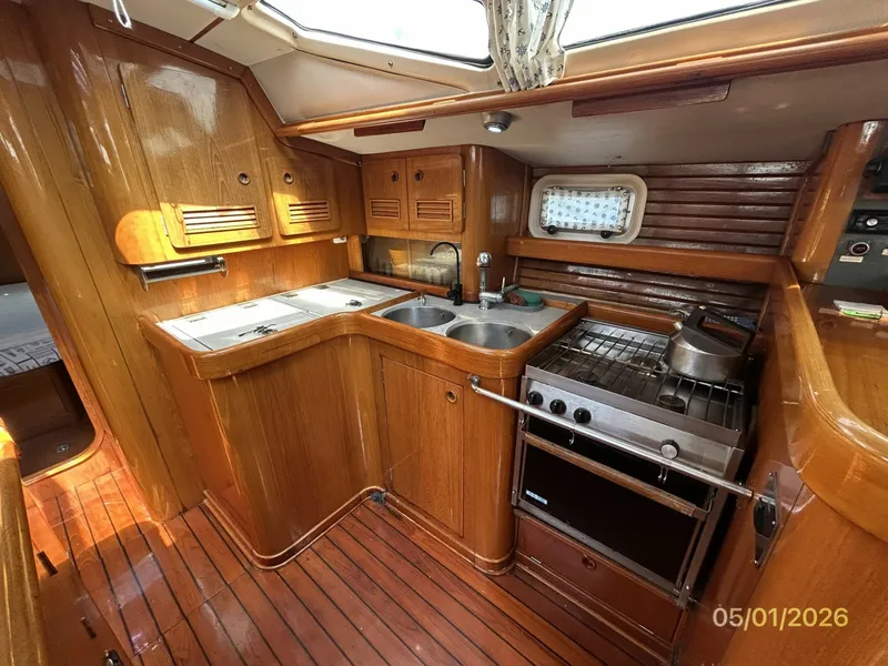 Slide: The Image of 50' Beneteau galley1 - 6113824