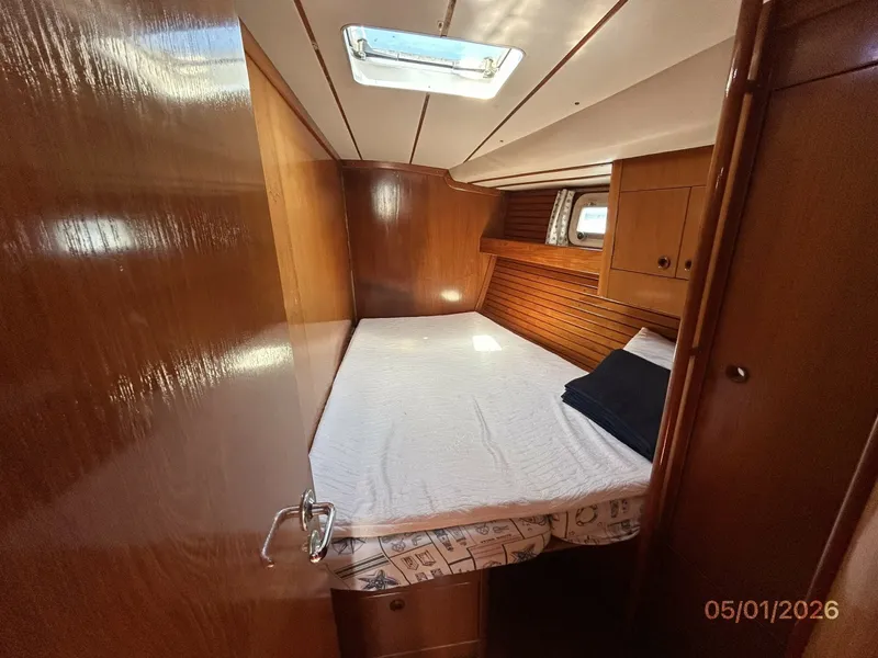 Slide: The Image of 50' Beneteau starboard forward stateroom - 6113852
