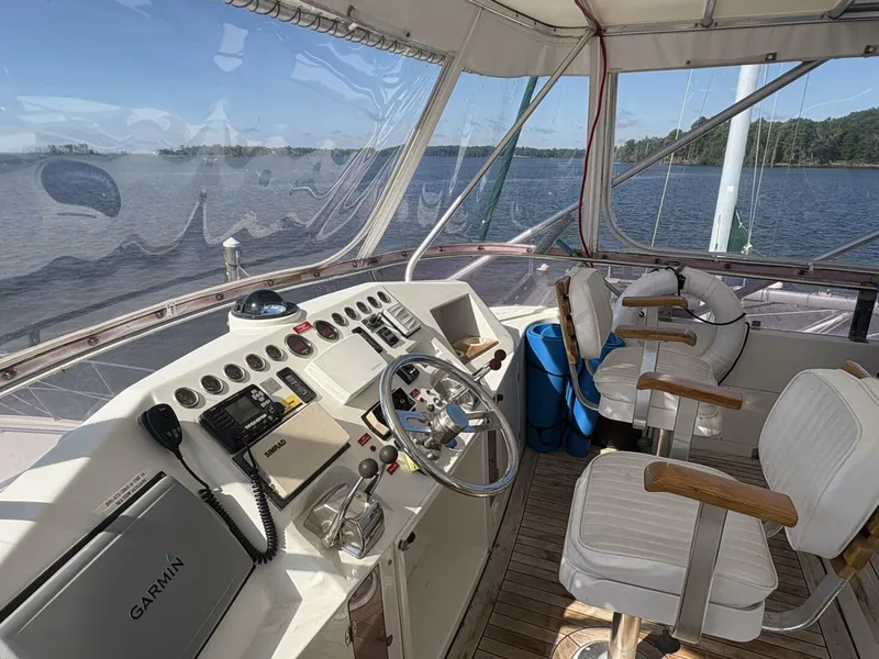 Slide: The Image of President 58 Motor Yacht 1996 - 5338455