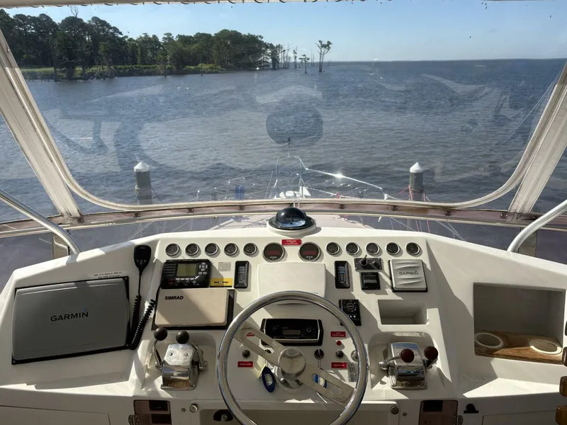 Slide: The Image of President 58 Motor Yacht 1996 - 5338456