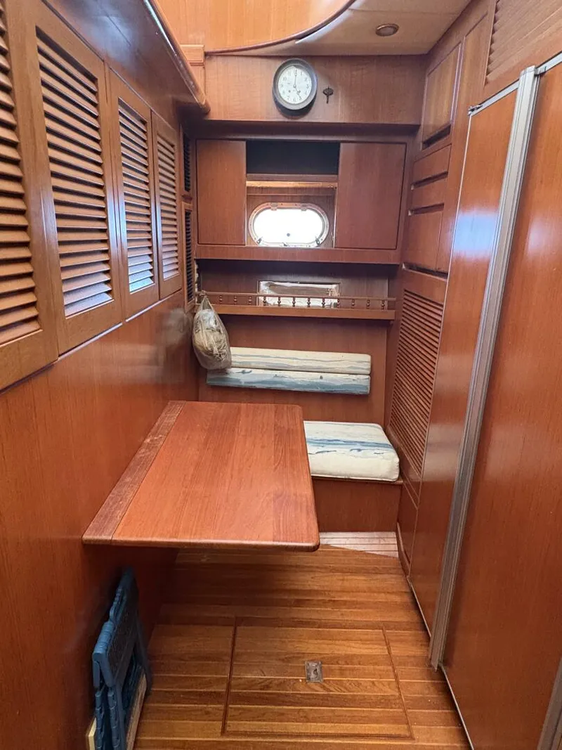 Slide: The Image of President 58 Motor Yacht 1996 - 5338467