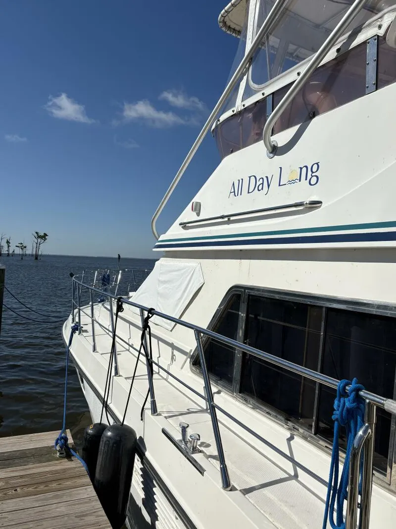 Slide: The Image of President 58 Motor Yacht 1996 - 5338448