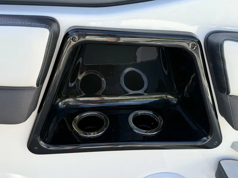 Slide: The Image of Yamaha AR 195 2019 - 5339154