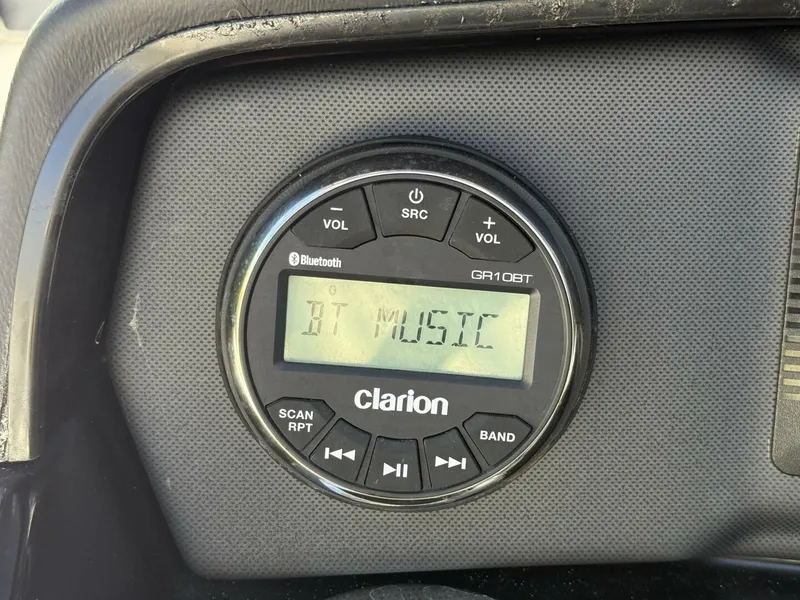 Slide: The Image of Yamaha AR 195 2019 - 5339156