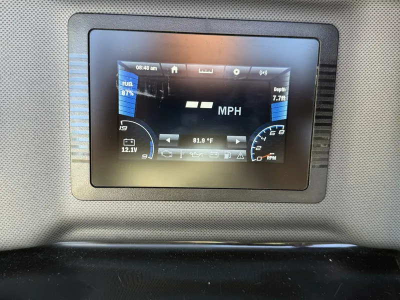 Slide: The Image of Yamaha AR 195 2019 - 5339163