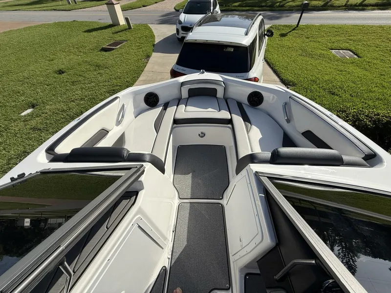 Slide: The Image of Yamaha AR 195 2019 - 5339132