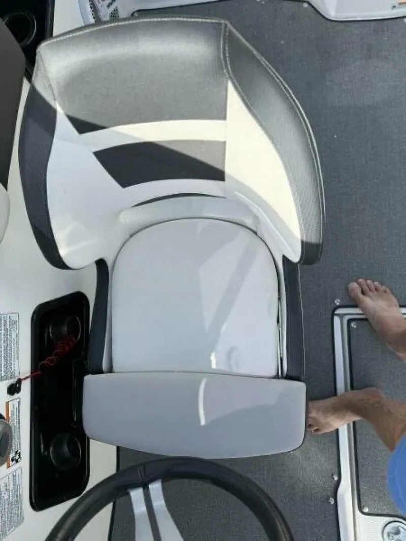 Slide: The Image of Yamaha AR 195 2019 - 5339167