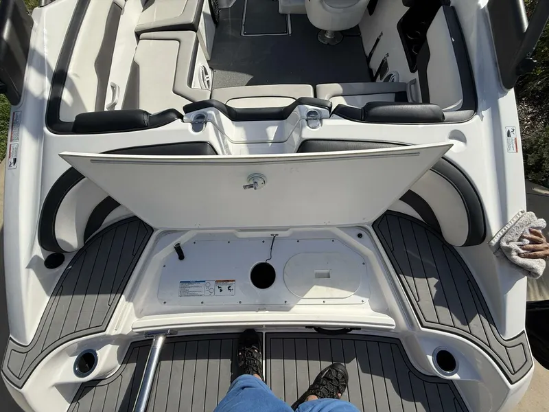 Slide: The Image of Yamaha AR 195 2019 - 5339130