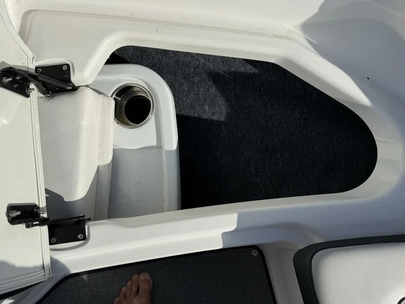 Slide: The Image of Yamaha AR 195 2019 - 5339134