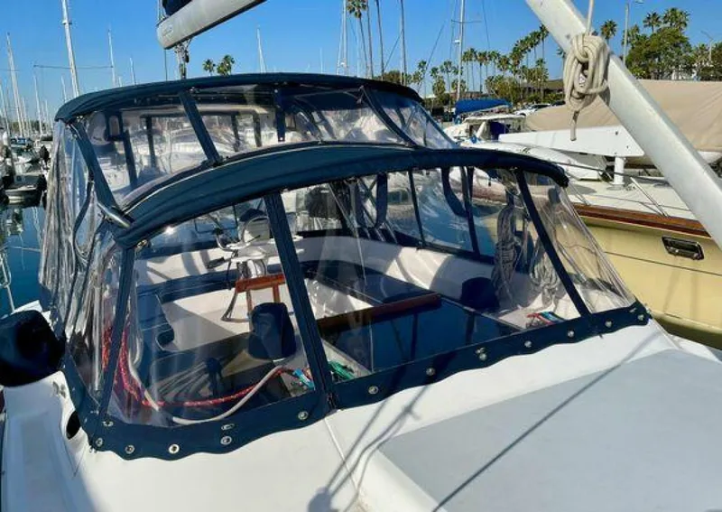 Slide: The Image of Hunter Passage 42 1998 - 5339894