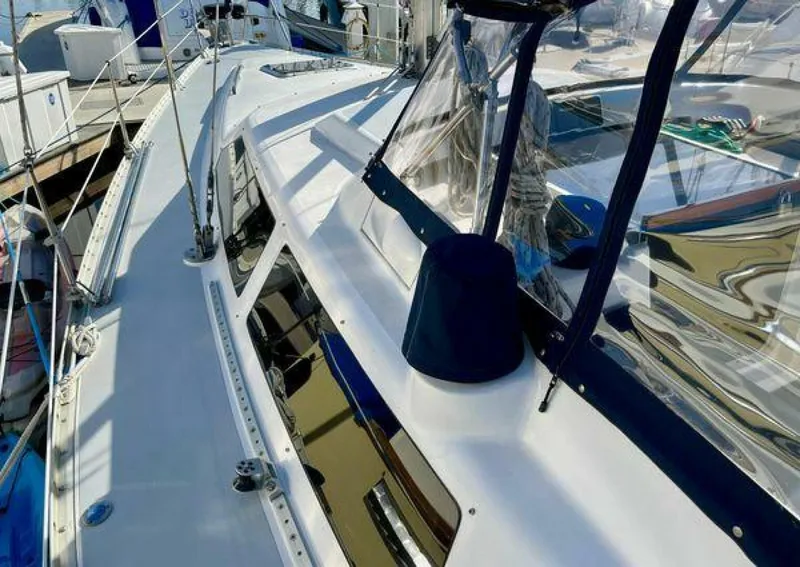 Slide: The Image of Hunter Passage 42 1998 - 5339897