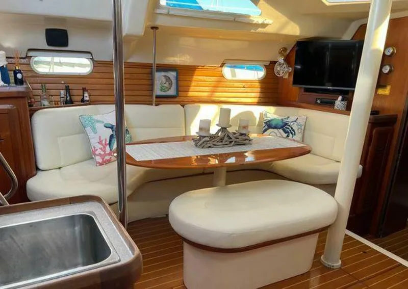 Slide: The Image of Hunter Passage 42 1998 - 5339922