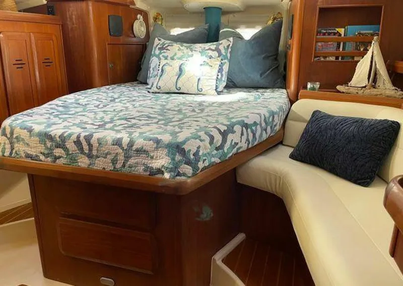 Slide: The Image of Hunter Passage 42 1998 - 5339926