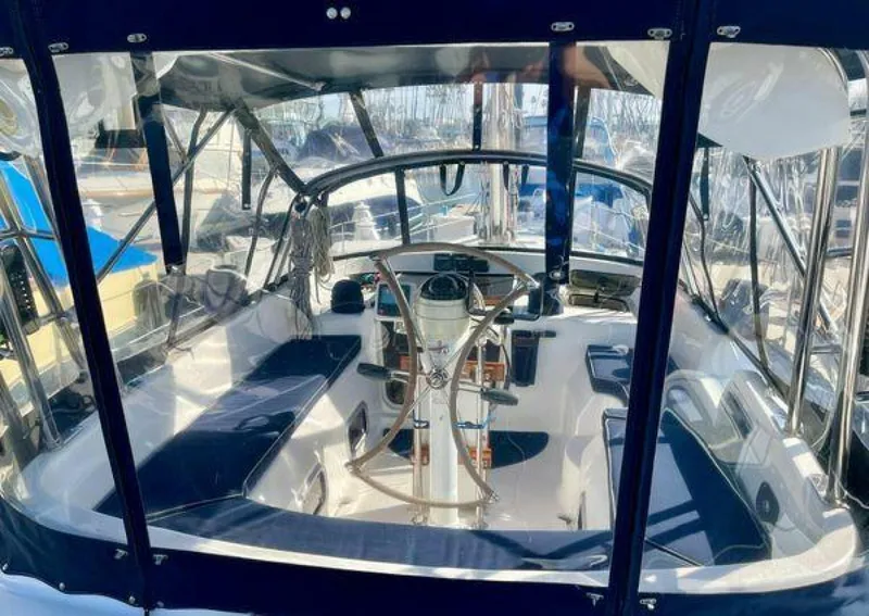 Slide: The Image of Hunter Passage 42 1998 - 5339888