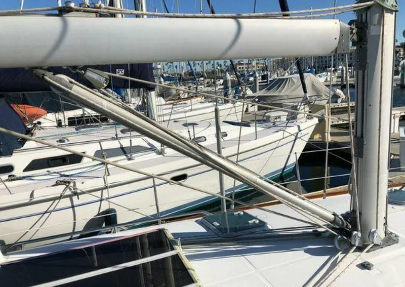 Slide: The Image of Beneteau 411 2001 - 5340007