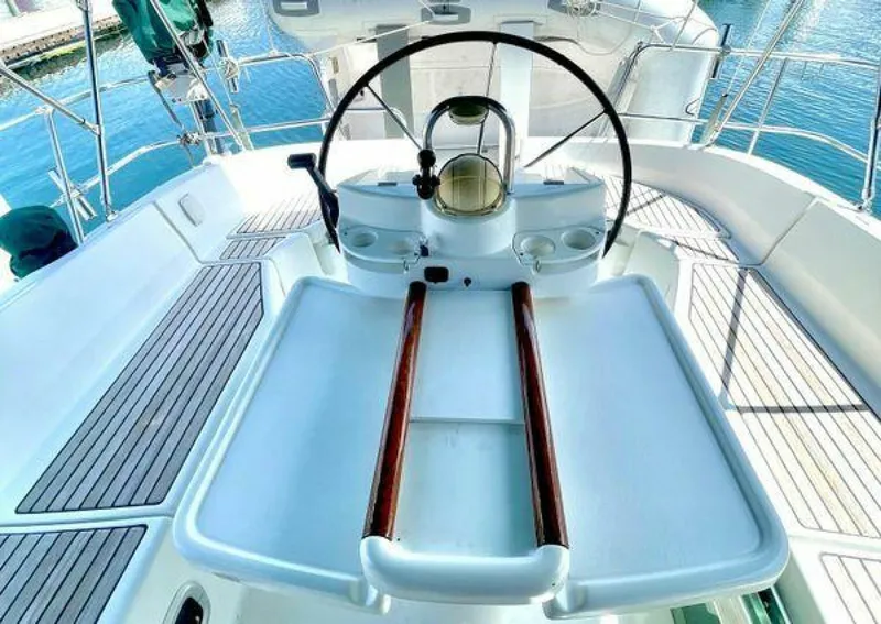 Slide: The Image of Beneteau 411 2001 - 5340012