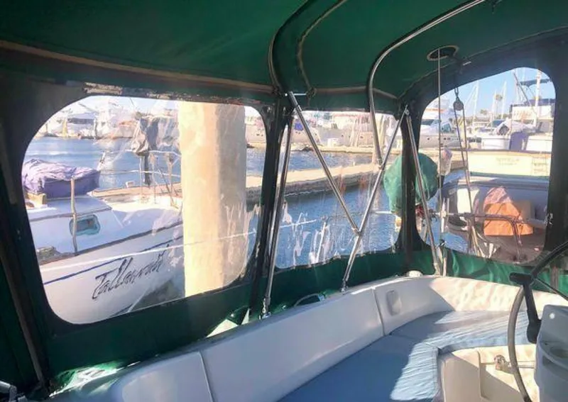 Slide: The Image of Beneteau 411 2001 - 5340016