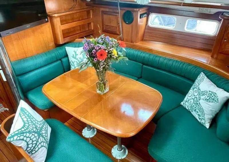 Slide: The Image of Beneteau 411 2001 - 5340027