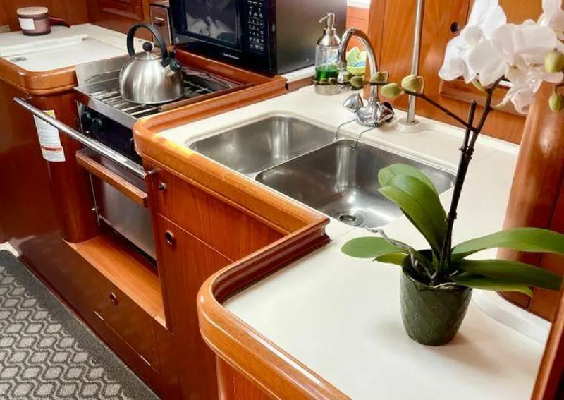 Slide: The Image of Beneteau 411 2001 - 5340030