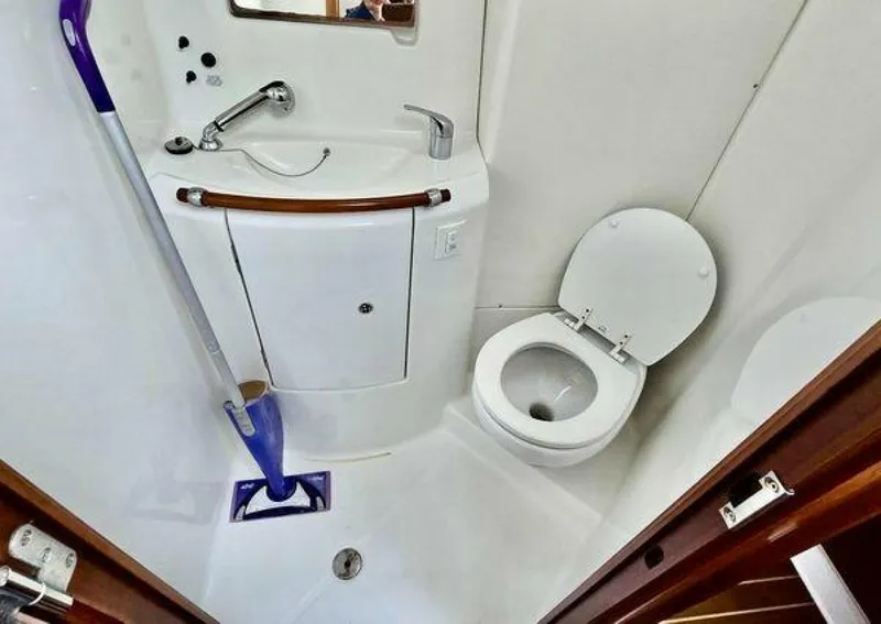 Slide: The Image of Beneteau 393 2006 - 5340078