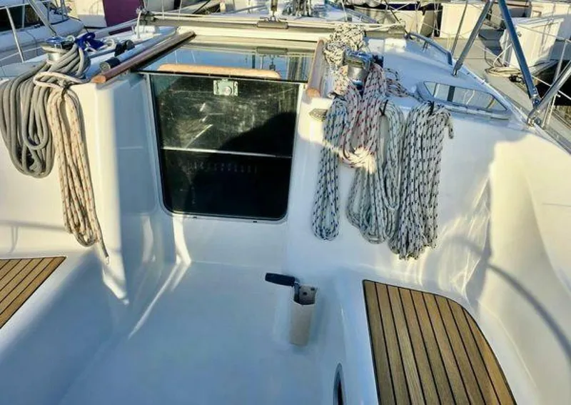 Slide: The Image of Beneteau 393 2006 - 5340056